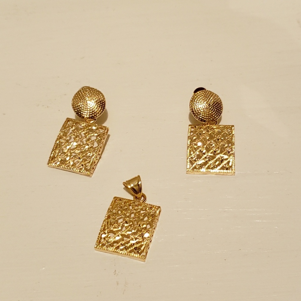 Brazilian gold earring and pendant jewelry set
